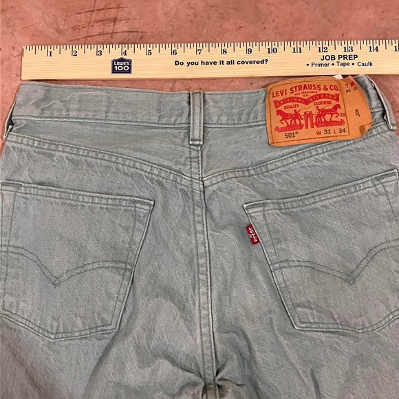 Levi’s 501 Buttonfly Light Blue White Oak Cone Denim Jeans - Picture 7 of 8